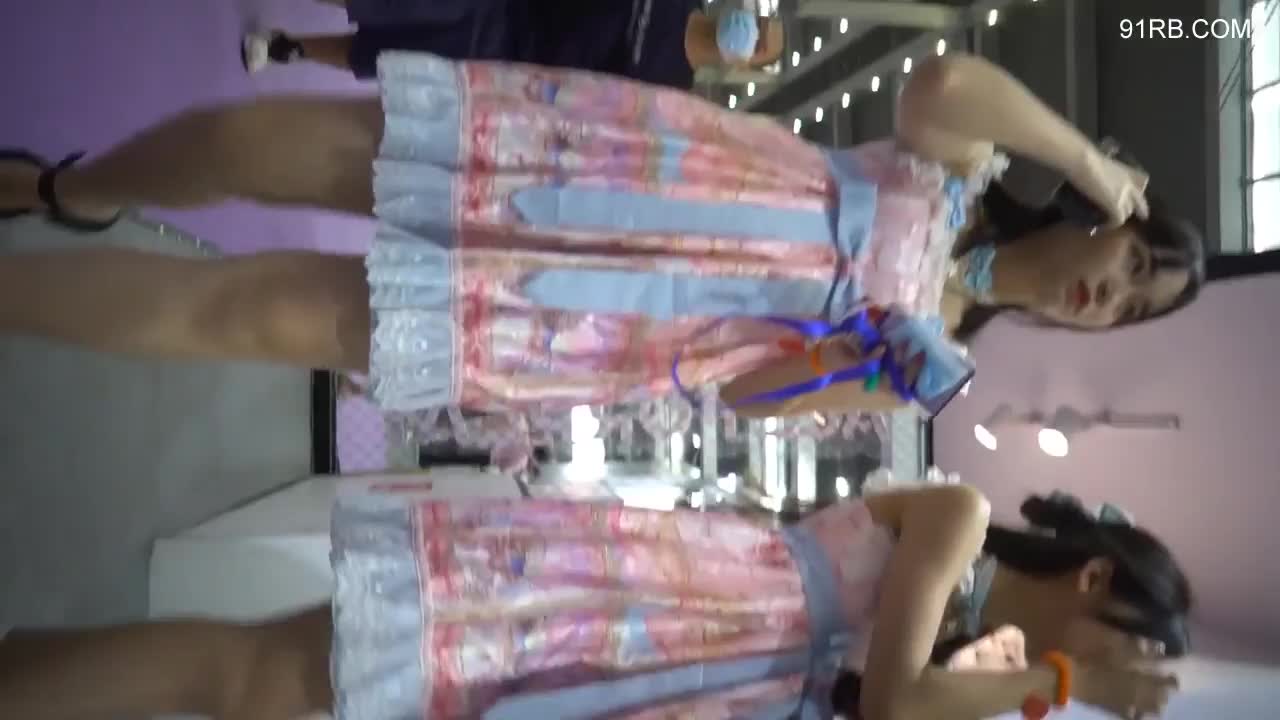 84407cc5-dd61-4328-a13c-4f252192de9c.mp4