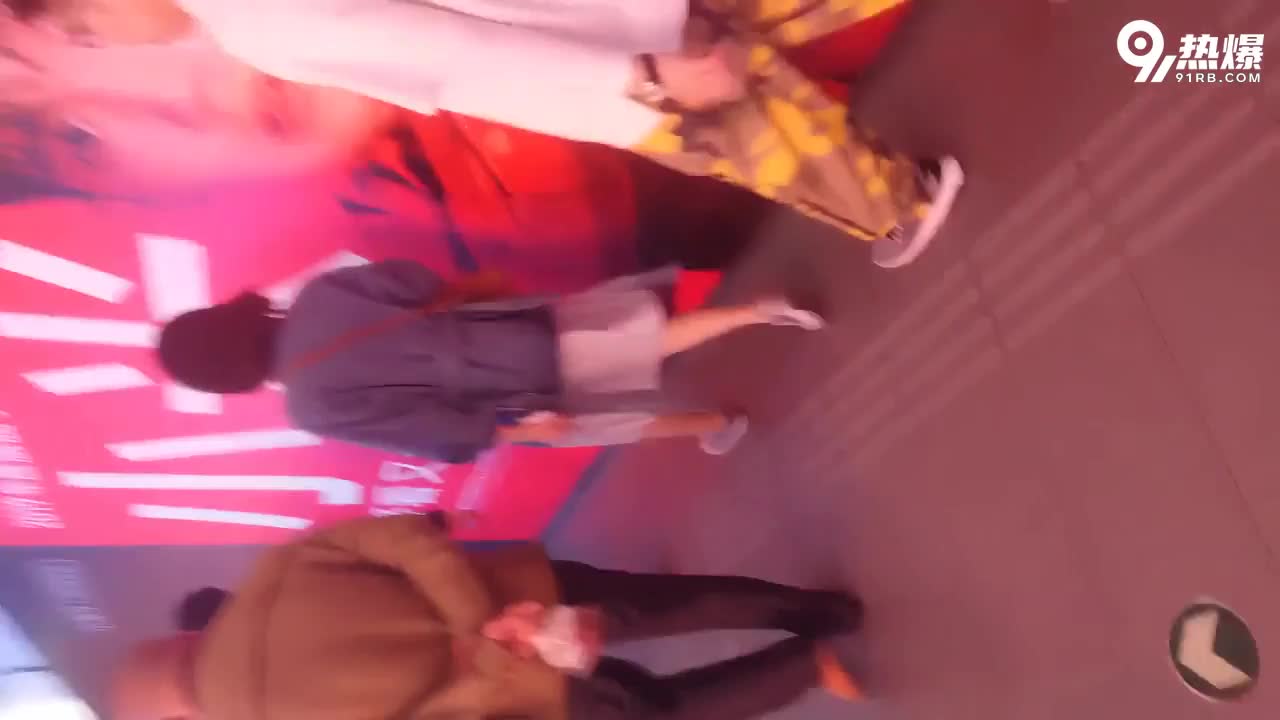 d2f96682-2781-4dea-a400-1656db5e44c6.mp4