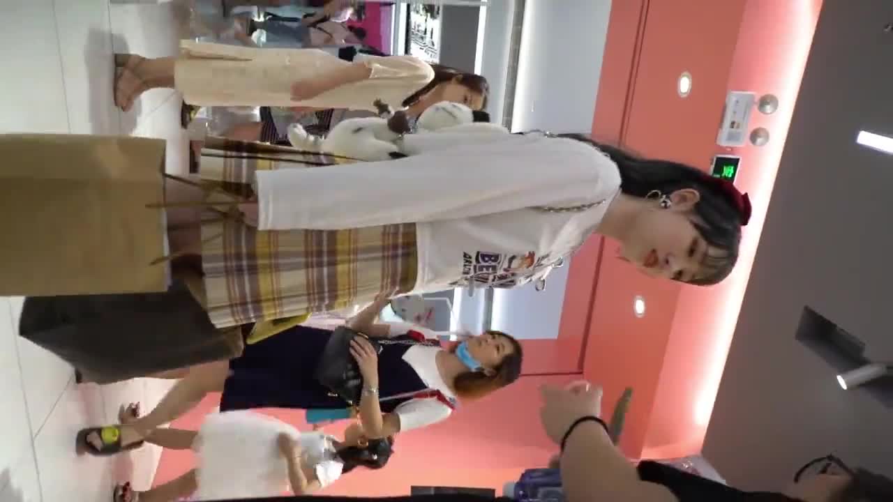 080d335a-3cf7-11f0-9dbb-229aa5aa0630.mp4