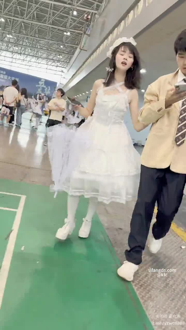 b1b41d8c-34d3-11f0-85ba-060db0d232c4.mp4