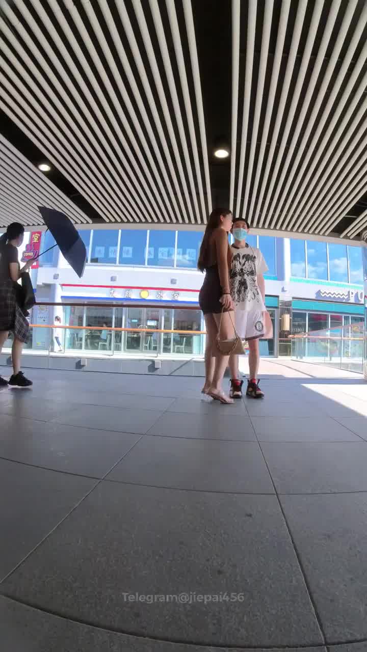 ee0c3d2e-5e24-4b20-911d-bfbc5a74050c.mp4