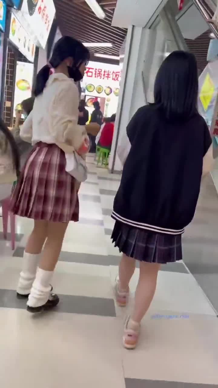 7ee79552-3422-11f0-85ba-060db0d232c4.mp4