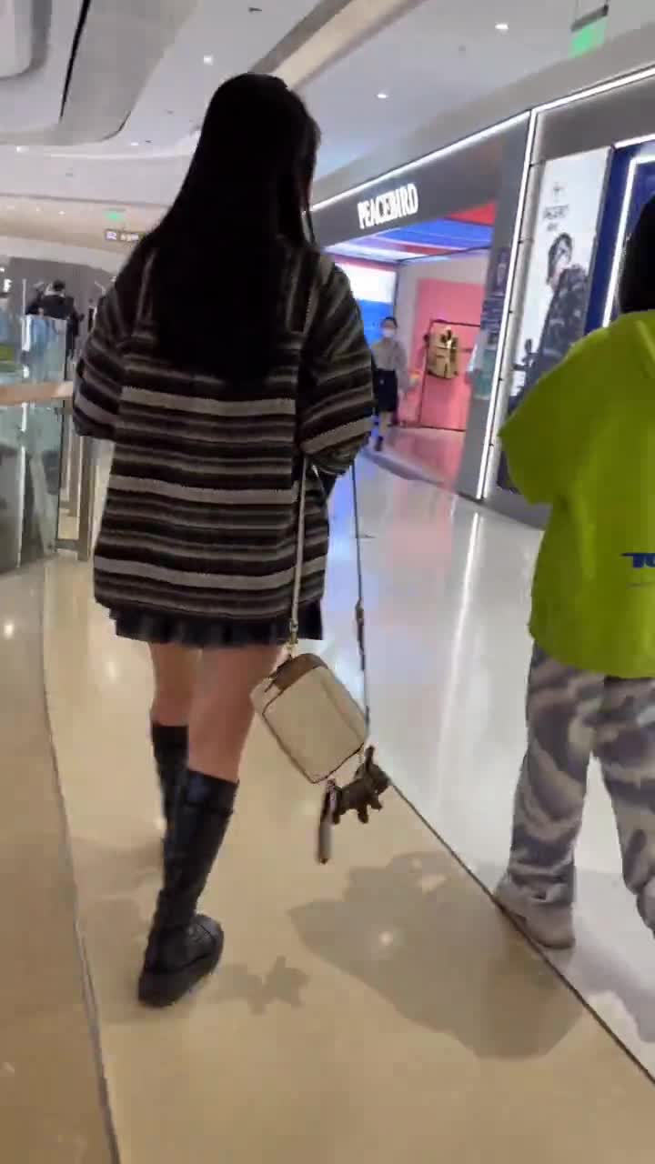 d3f21558-3612-11f0-85ba-060db0d232c4.mp4