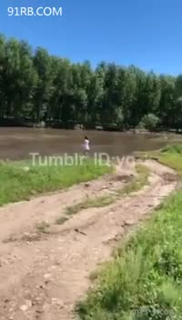 cac0f957-34e9-4590-8716-27daa5d45d0f.mp4