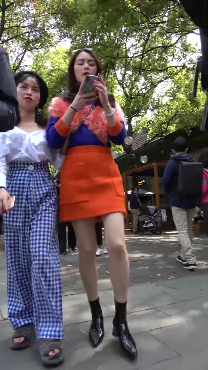 9dfaff69-909f-42b6-b986-aa61de2ba3d0.mp4