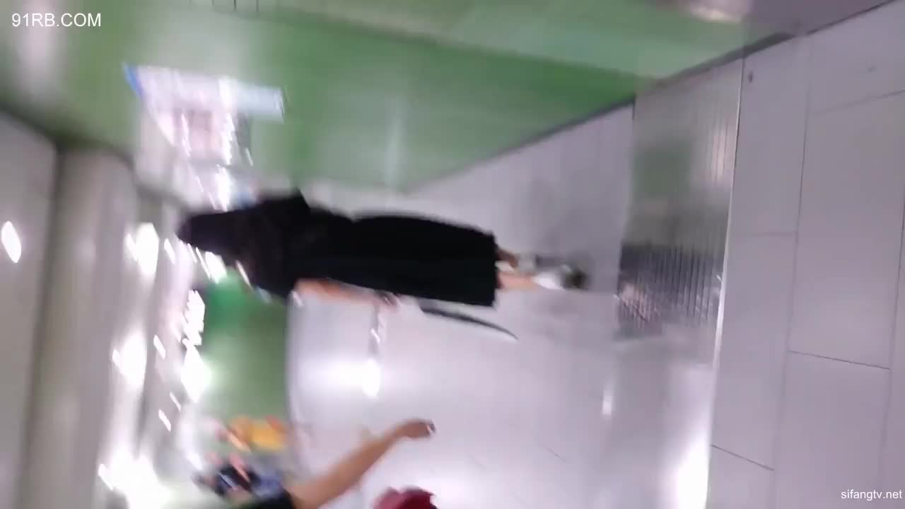 bf6e664a-63ee-4e1e-bc62-ad59a8357d60.mp4