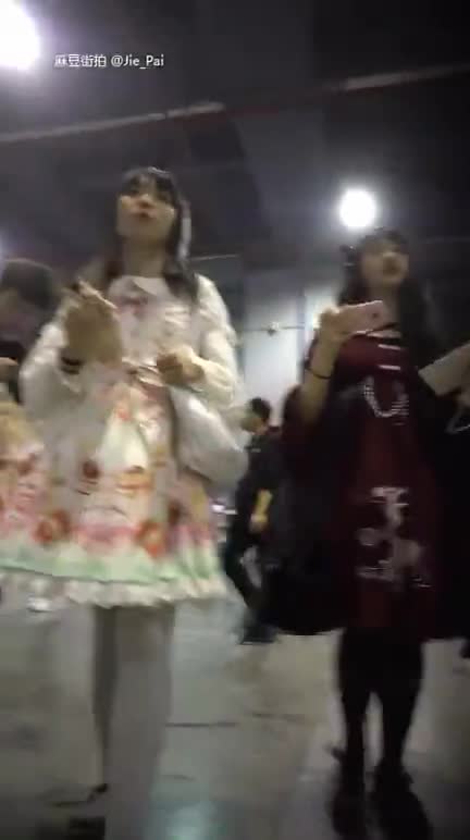60ad5ee2-3354-11f0-abba-6296f5242e55.mp4