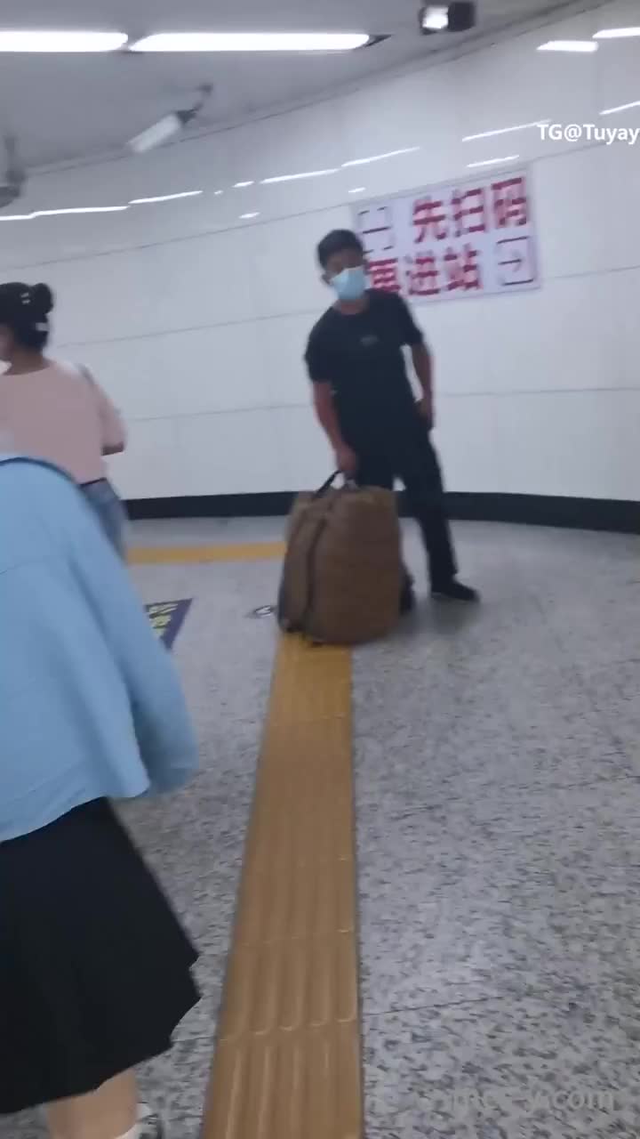 4017d73f-ca61-41a0-bfb0-fb495da168d1.mp4