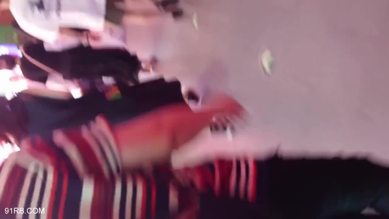 ccfe89bf-0e4b-4f23-91b7-1646b9f4ed54.mp4