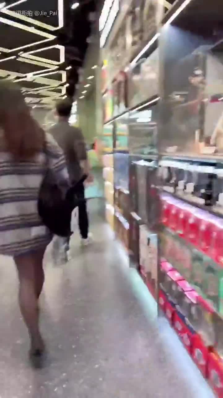 3ff2d5b8-33a6-11f0-abba-6296f5242e55.mp4