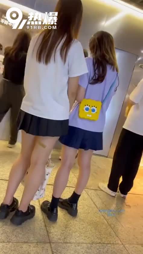 bb5f866c-973c-411c-a986-2a83a44c3f41.mp4