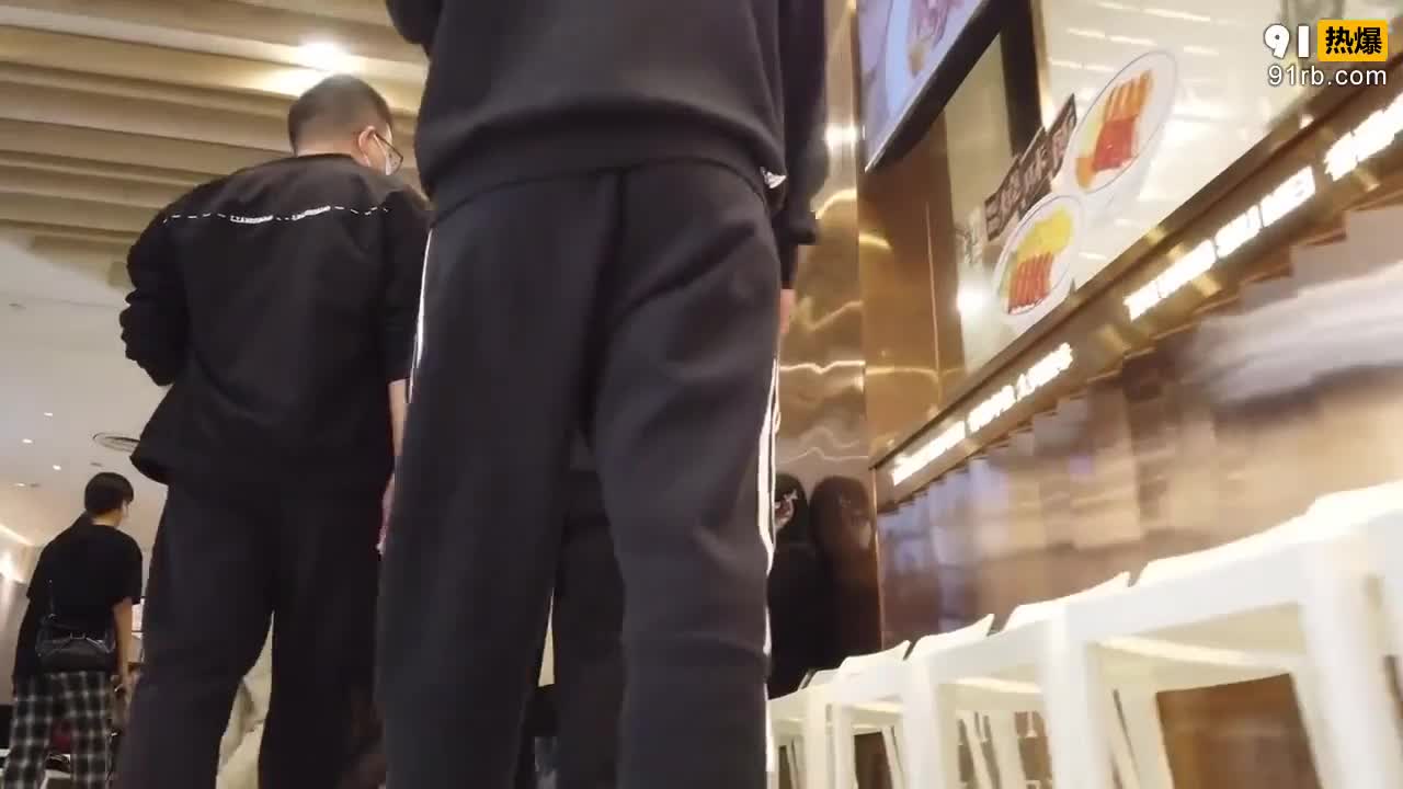 52d4ddfc-50cd-4e8a-81ff-91461a0741bd.mp4