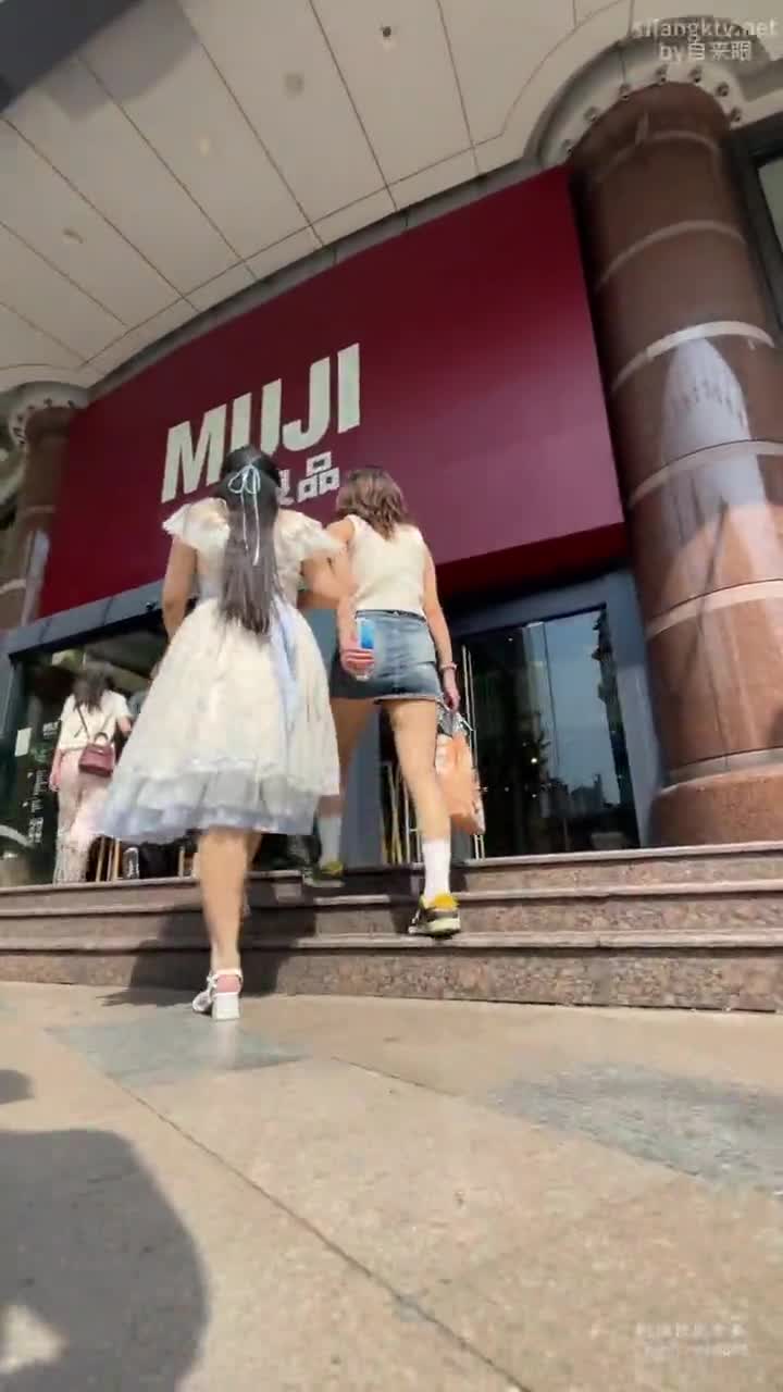 2a02d762-255a-11f0-8302-1ea9f0735b0f.mp4