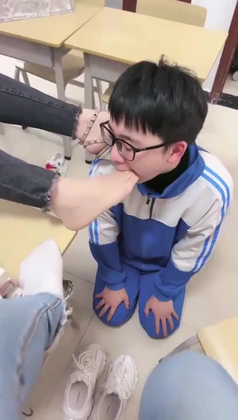 4f5a74dd-0ca7-4982-b907-307bb3f2aad1.mp4