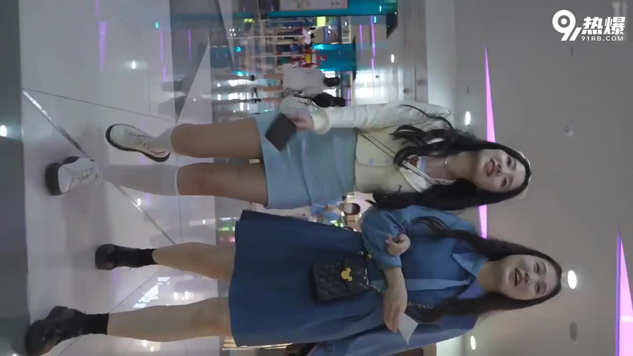 6ac4988e-620f-4c8f-84bb-a3039c33f955.mp4