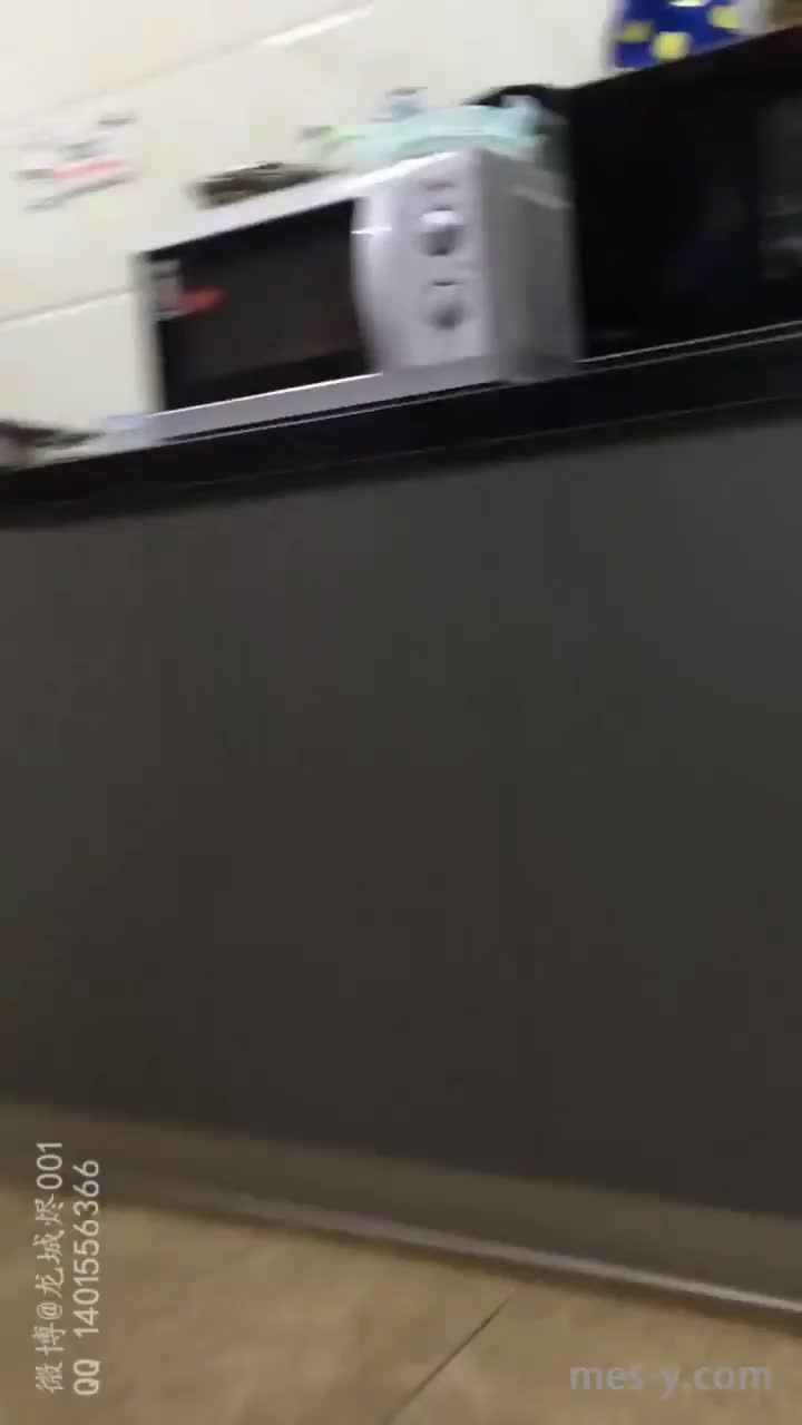 7ab40bd9-50f0-48d7-88be-fa2350cb62af.mp4