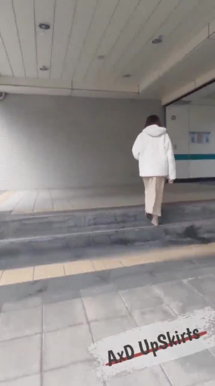 2f5833a8-370f-11f0-85ba-060db0d232c4.mp4