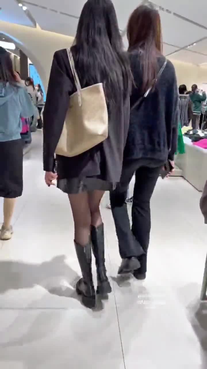 640775f4-2c1b-11f0-9f76-d2aa28aa9c1a.mp4