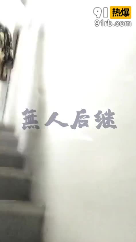 4d21ebfc-e9cb-467f-bd17-2674d12a1332.mp4
