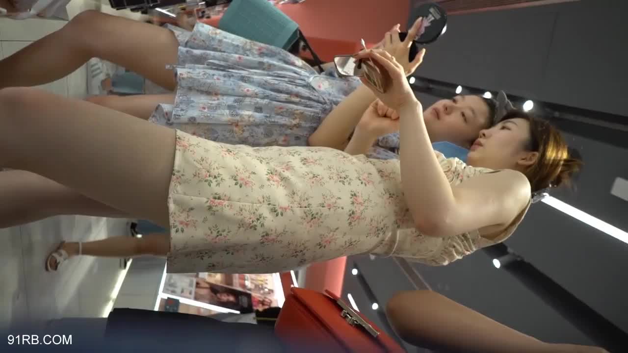 9d74e569-fa76-4425-91b6-7f0088c01d0f.mp4