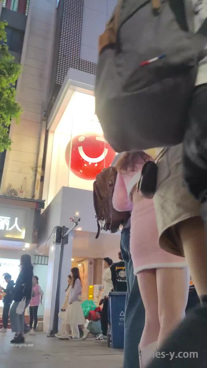 a9a481f2-adee-457a-bc7b-d82d531298a6.mp4