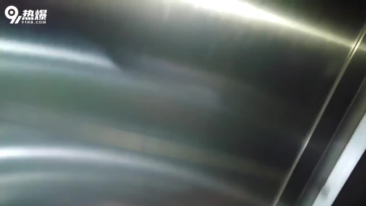 e970298d-f1a8-4037-aa8b-6a8679de2bba.mp4