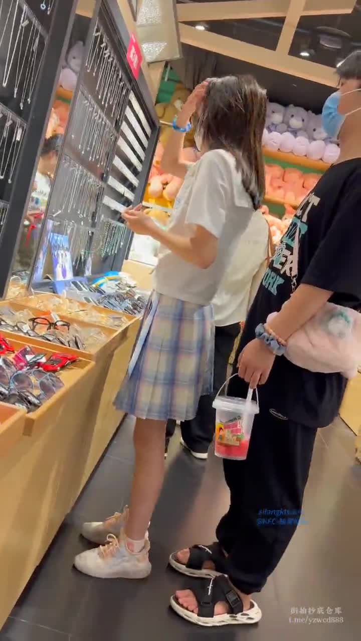 f2742e34-355f-11f0-85ba-060db0d232c4.mp4